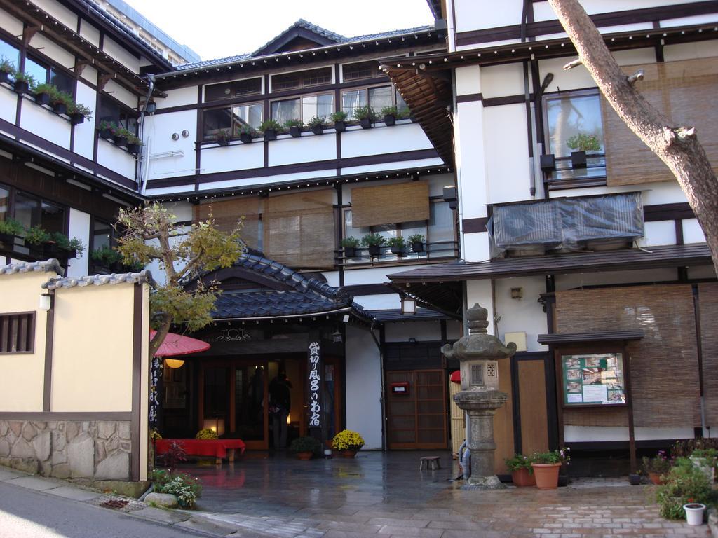 Ekinariya Ryokan Kusatsu  Eksteriør bilde